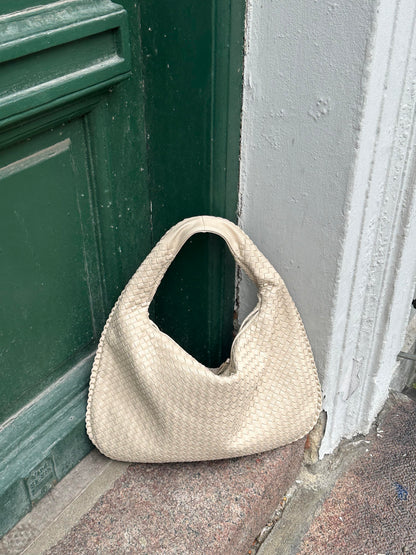 Stylische & Geräumige Schultertasche in Weinrot – Dein Alltag-Must-Have