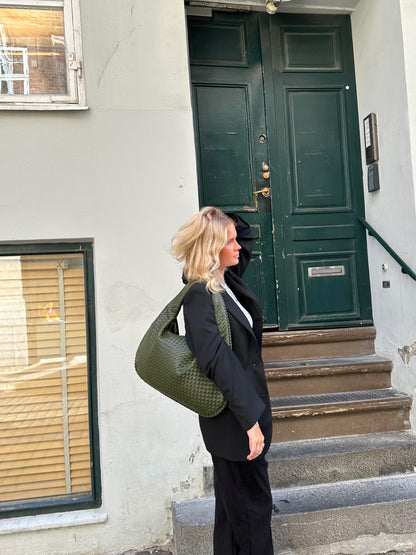 Stylische & Geräumige Schultertasche in Weinrot – Dein Alltag-Must-Have