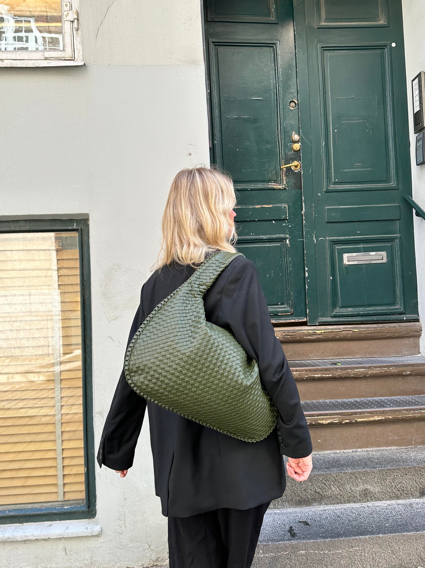 Stylische & Geräumige Schultertasche in Weinrot – Dein Alltag-Must-Have