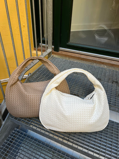 Stylische & Geräumige Schultertasche in Weinrot – Dein Alltag-Must-Have