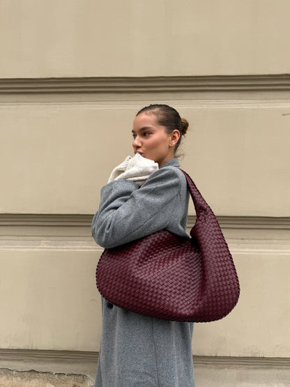 Stylische & Geräumige Schultertasche in Weinrot – Dein Alltag-Must-Have